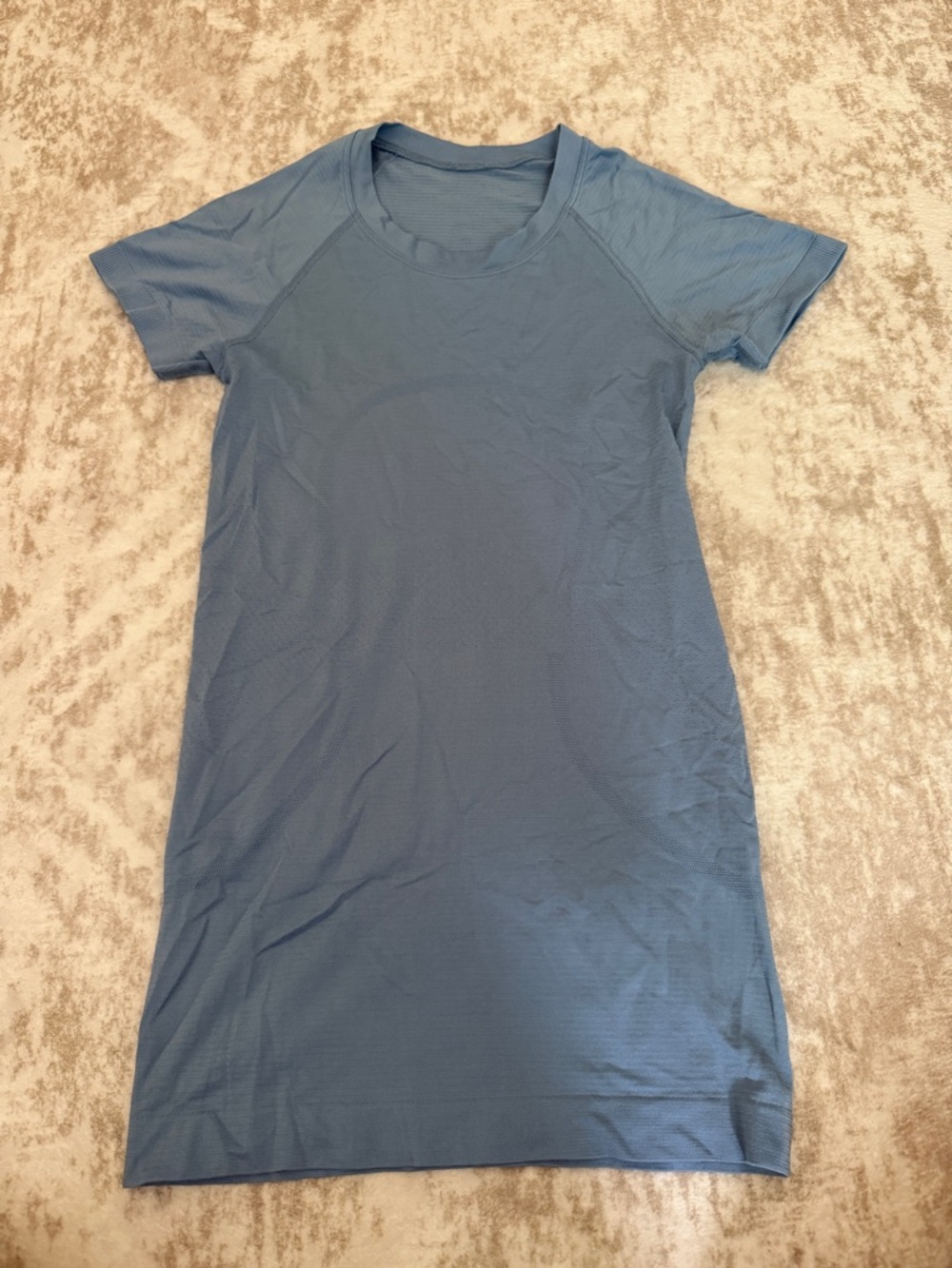 Lululemon Swiftly Tech Short Sleeve Blue Size 2